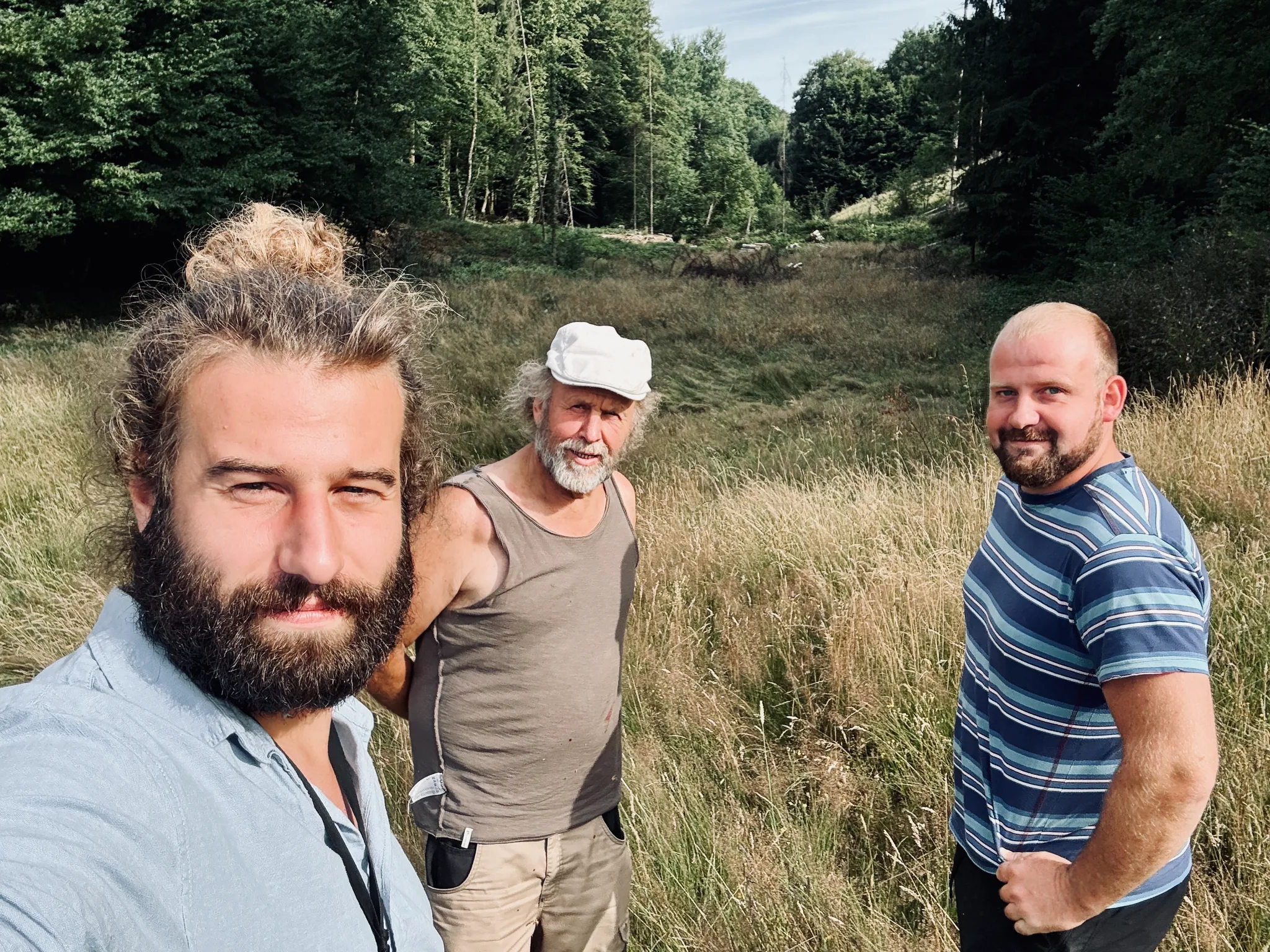 Louis, Guy et Martin Huaux dans le fond de vallée